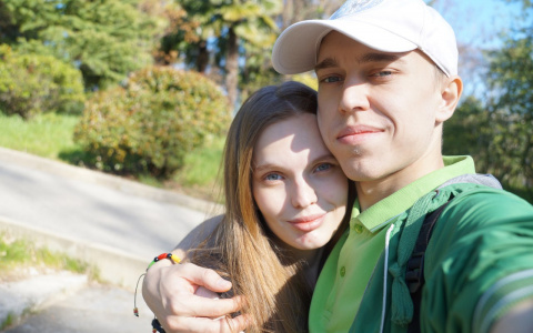 Пенза почтила память музыканта и модели, которые разбились в ДТП