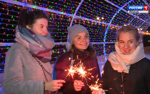 Новый выпуск передачи «Город Спутник — город счастливых» посвятили подготовке к зимним праздникам
