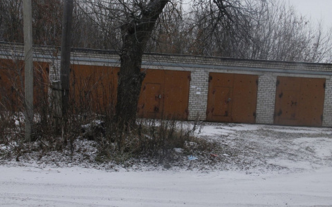 В Пензенской области в гараже нашли труп известного автогонщика