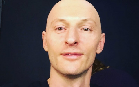 Лысый или нет: каким был год назад Павел Воля и какой сейчас на Мальдивах - ФОТО