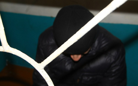 В Пензенской области мужчина с ножом напал на женщину в магазине