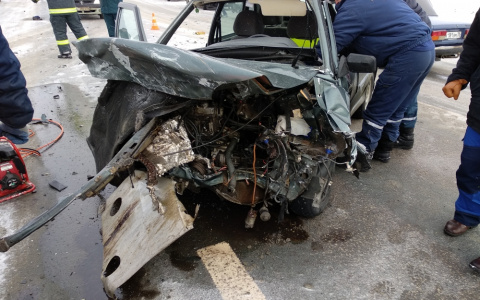 Подробности аварии в Пензенском районе: Двое пострадавших, один погибший