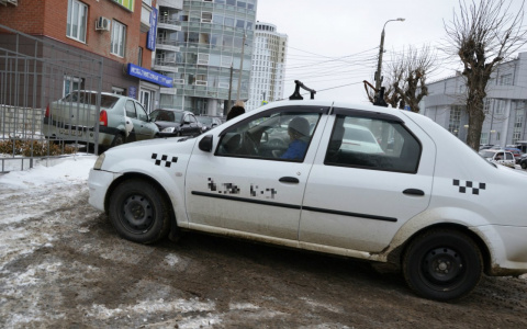 «Обман века»: пензенец о «подозрительных» авариях известного бренда такси