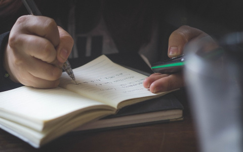 В Пензе отец будет сопровождать сына-подростка на уроках в школе