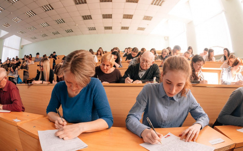 В Пензу приедет автопробег «Тотального диктанта»