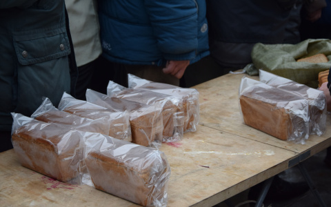В Пензе с полок магазинов изъяли 114 килограммов плохого хлеба