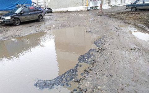 "Глаза режет от блеска": пензенец "похвастался" дорогами в райцентре города