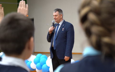 Космонавт Александр Самокутяев посетил Спутник