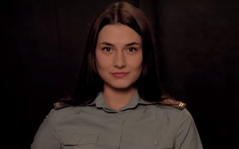 «Плати долги». Очаровательные приставы сняли клип про задолженности - Видео