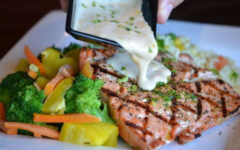 Заплати вперед: согласны ли пензенцы на платное бронирование в ресторанах?