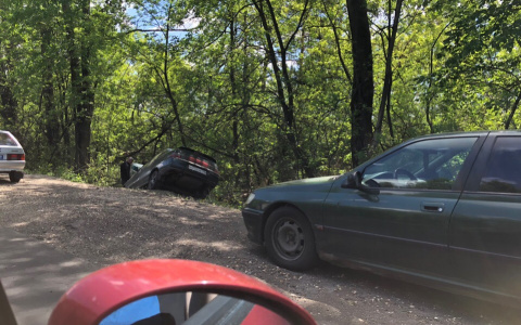 "Скорая, ДПС, толпа народу": в Пензенской области произошла серьезная авария