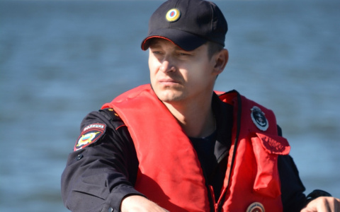 Рассекают на своем катере: полицейские Пензы начали "ловить" рыбаков