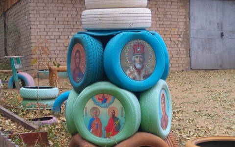 Поклонение или богохульство: пензенцы обсудили фото импровизированной часовни