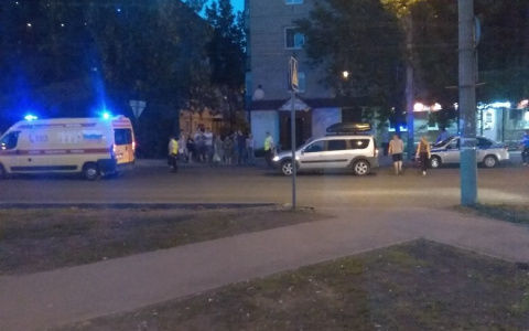 «Собралась толпа людей»: в Пензе у Глобуса сбили человека