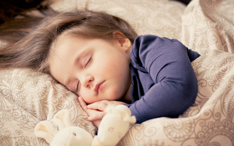 Пензенская пенсионерка: "Депутаты не водят в детский сад сонных плачущих детей"