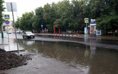 «С новым асфальтом и лужи шире»: пензенцы о происходящем на улице Володарского