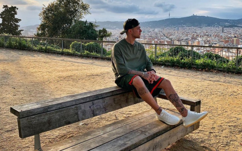 "Чуть не оголила грудь": у пензенца Крида роман с дочкой известного теннисиста?