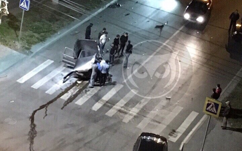 "Смяло как картон": ночью в Пензе произошло страшное ДТП