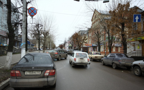 Остановка запрещена: в Пензе готовятся к снегопаду и ставят новые знаки