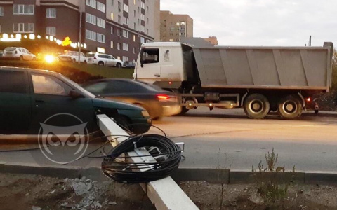 «В рубашке родился»: пензенец чудом избежал смерти от упавшего столба