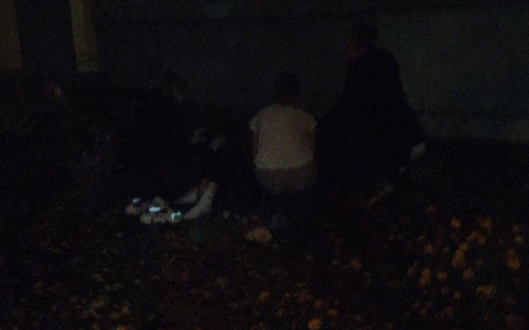 "Семья стоит на учете": в Пензе девочка упала с шестого этажа