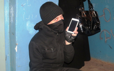 В Пензе мужчина украл у собутыльника ценные вещи