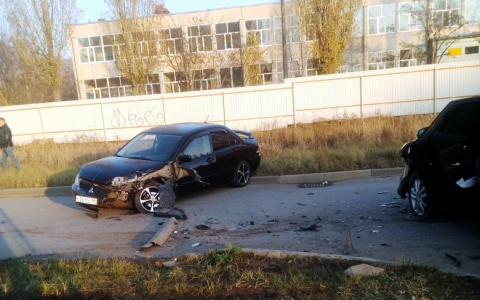 В Пензе произошла страшная авария на улице Антонова – видео