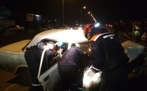 Тело извлекали из груды металла: появились фото с места  ДТП под Пензой, где пострадали дети