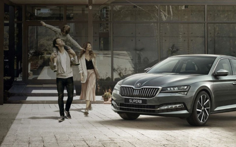 Обновленный Skoda Superb