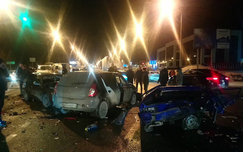 Выходили и вытаскивали застрявших - очевидец о смертельной аварии под Пензой