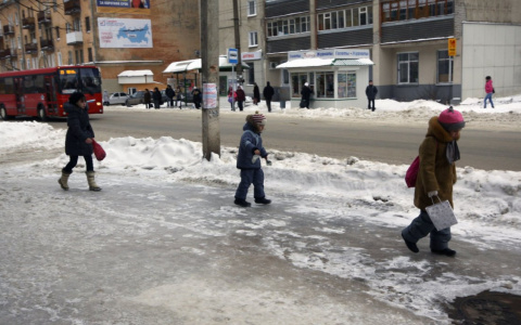 Бабья осень? Горожане ищут объяснение погодной аномалии