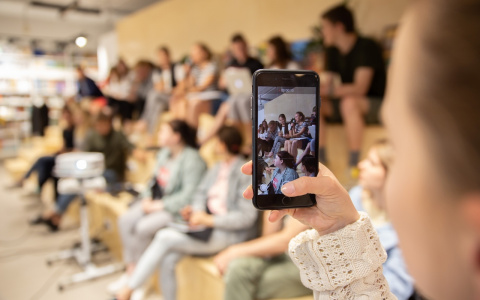 Tele2 предлагает инновационную цифровую защиту для смартфона