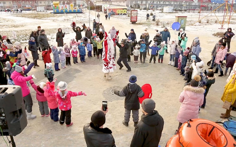 В Городе Спутнике состоялось праздничное открытие зимнего городка