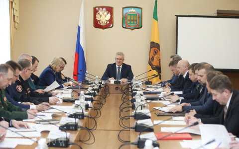 Перед выборами у пензенского губернатора впервые за четыре года упал рейтинг