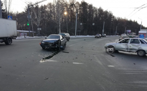 "Ауди" превратилась в нечто: пензенец сообщил о жестком ДТП