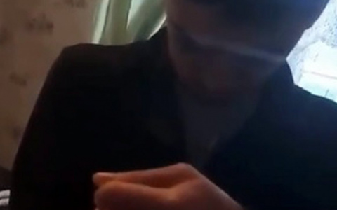 «Он внатуре себя порезал, Антоха!»: Пензенец сделал харакири «за Родину» – видео