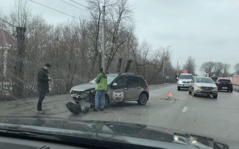 Очевидцы сообщают о серьезном ДТП на Измайлова в Пензе
