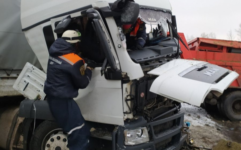 Стало известно кто пострадал в страшной аварии в Пензенской области