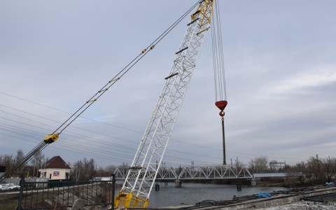 Как продвигается реконструкция Бакунинского моста? - фоторепортаж