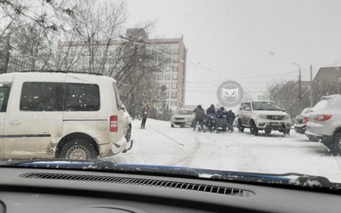 В Пензе произошло ДТП с участием четырех машин  