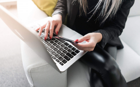 Заказывайте еду и товары с доставкой на дом