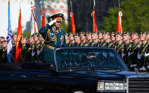 Путин заявил о переносе парада Победы 9 мая