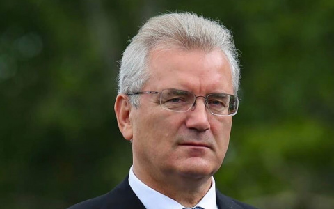 Губернатор призывает жителей активнее обращаться в центры занятости населения