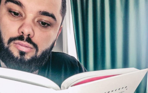 Известный блогер рассказал о свадьбах в Зуме и новом бизнесе на самоизоляции