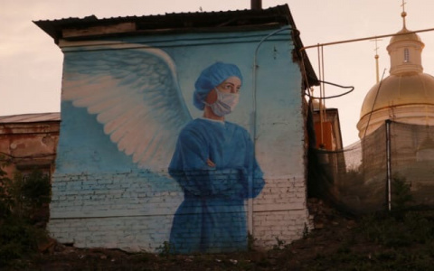 В Пензе снесли здание с граффити "Спасибо врачам"