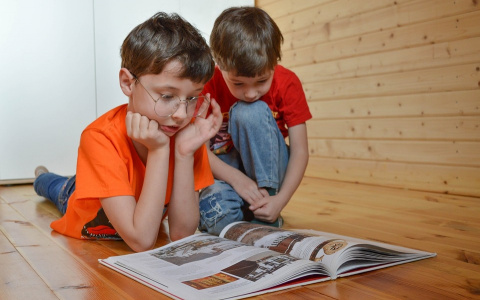 "Нам что увольняться что ли?": школьников переводят на дистанционное обучение