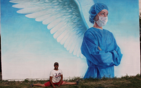 "Ты чего, глупый что ли?": "Молодая Гвардия" возмущена поведением пензенского художника, создавшего граффити "Ангел"