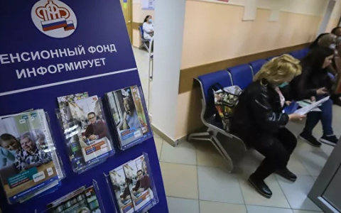 Пенсионеры, доставайте кошельки: президент готовит новые выплаты в 15 тысяч рублей