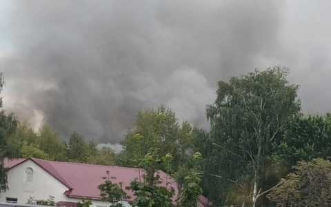 В здании казармы в Пензенской области произошел серьезный пожар