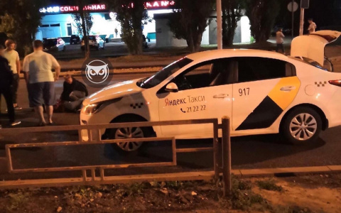 Ночью в Пензе таксист сбил девушку